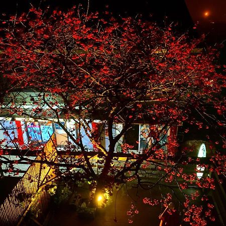 Sanyi Wei Wei Feng B&B Exterior photo