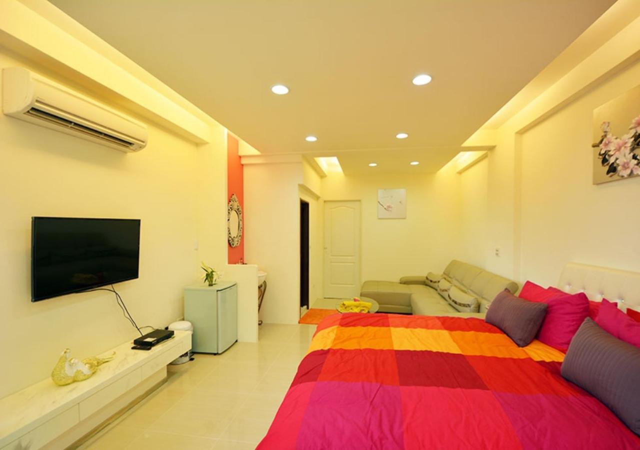Sanyi Wei Wei Feng B&B Exterior photo