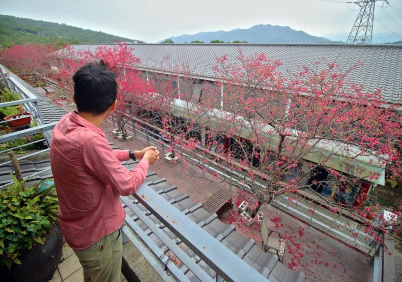 Sanyi Wei Wei Feng B&B Exterior photo